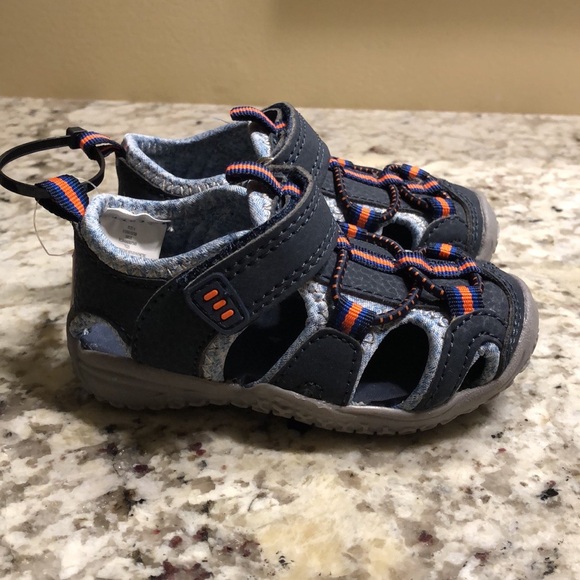 NWT - Blue and Orange Sandal - Size 4 - Picture 2 of 4